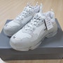 발렌시아가 트리플S 클리어솔 화이트(Balenciaga Triple S Clear Sole)