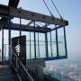 쿠알라룸푸르 여행, KL타워 전망대 스카이박스 421m 높이에서 통유리바닥 위에 올라가기도전!