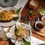 방콕 자유여행 사톤 레스토랑 참 이터리 앤 바 Charm Eatery & Bar