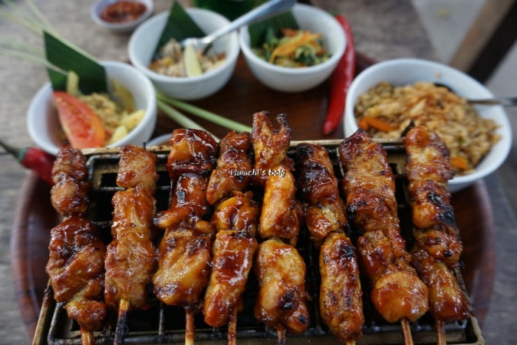 발리 여행 3일차 :: 더팻터틀,스미냑빌리지,스프링스파,와룽니아