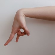 손목 강화 하는 방법, 요가와 손목통증