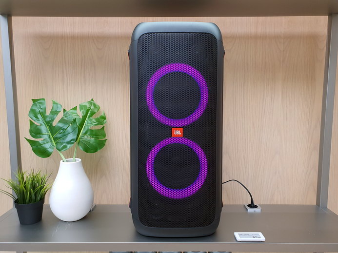 JBL PARTY BOX 300 / 공연까지 가능한 스피커!? / 가격혜택까지?! : 네이버 블로그