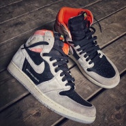 나이키 에어조던 1 레트로 하이 OG AIR JORDAN 1 RETRO HIGH OG 1월 24일 555088-018 하이퍼 크림슨 Hyper Crimson Neutral Grey