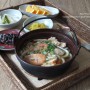 해물 냄비 우동과 콩찰떡 - 열네 번째 날 점심