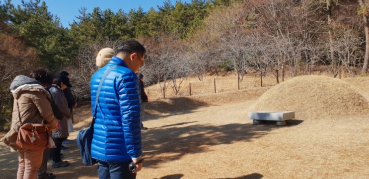 통영 박경리 작가 묘소 앞에서 예를 갖추다. : 네이버 블로그