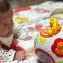 HOLA 춤추는해피볼 : 배밀이 도움주는 아기 장난감