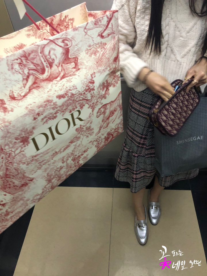 크리스찬디올 자수장식 패브릭 메신저 백 언박싱후기(christian dior oblique diorcamp) : 네이버 블로그
