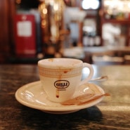 이탈리아 피렌체 11月 2018年 / 메디치가의 카페 질리 Caffe GiLLi 이탈리아 에스프레소엔 별이 들어있다 #피렌체 카페 #피렌체 질리 카페 #피렌체 에스프레소 #피렌체 에스프레소 가격 #질리 카페 에스프레소 #에스프레소 먹는 방법