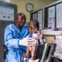 나이지리아 AIDS 고아들을 위한 의료