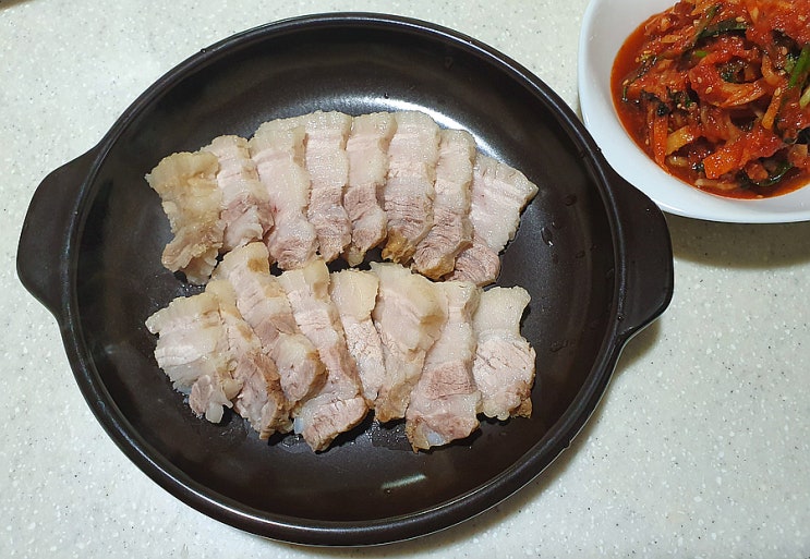 돼지고기 수육 맛있게 삶는법 압력솥에 빠르게 : 네이버 블로그