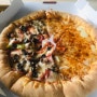 [방문포장] 도미노피자 월계점 : half&half 치즈 피자, 슈퍼디럭스 피자