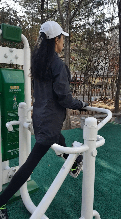 야외운동기구(공원 운동기구)100% 활용하여 몸짱 만들기! : 네이버 블로그