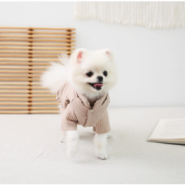 코니독)따뜻한 강아지 겨울옷 퐁퐁패딩조끼-애견 패션의완성은 옷으로부터
