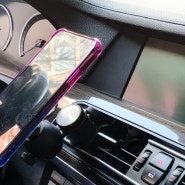 차량용 핸드폰 자석거치대 벤트형 훠링 사용기
