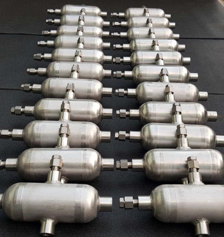 Condensate Pot, Seal Pot [A312-316L, 3