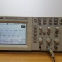 번개장터 Tektronix TDS1002 Oscilloscope 오실로스코프