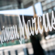 [영문기사 시사읽기] 알래스카 원주민들 , 네이먼 마르커스 고소 | Alaska Native group sues Neiman Marcus over coat design