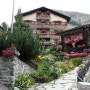 스위스 여행. 체르마트의 매력 돋는 골목 산책 : 카페 쁘띠 로얄, 힌더도르프 거리