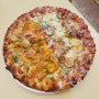 이태원 피자 한남동 파이프그라운드에서 옥수수피자