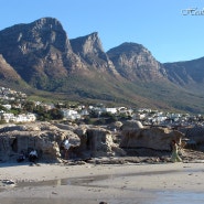 신이 내린 마을 케이프타운, 남아프리카공화국 세계인들의 축제가 열리는 캠스베이 해변에서