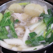 성내동 맛집 : 푸짐한 닭한마리 진한 국물이 대박 !