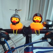귀엽고 안전하고 편리한 자전거 라이트 헬멧 러버덕안전등 구입 후기입니다.