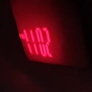 LED 디지털 프로젝션 알람 시계(온도계 시간 날짜 표시)