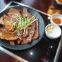 백운호수 참숯에 구워주는 돼지갈비 맛집 외식하기가장좋은집 의왕점