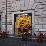 로마 여행 ］ 이탈리아 커피는 여기부터! 카페 그라코(Caffe Greco) 산 우스타치노 San't Eustachino il caffe 그리고 Pompi
