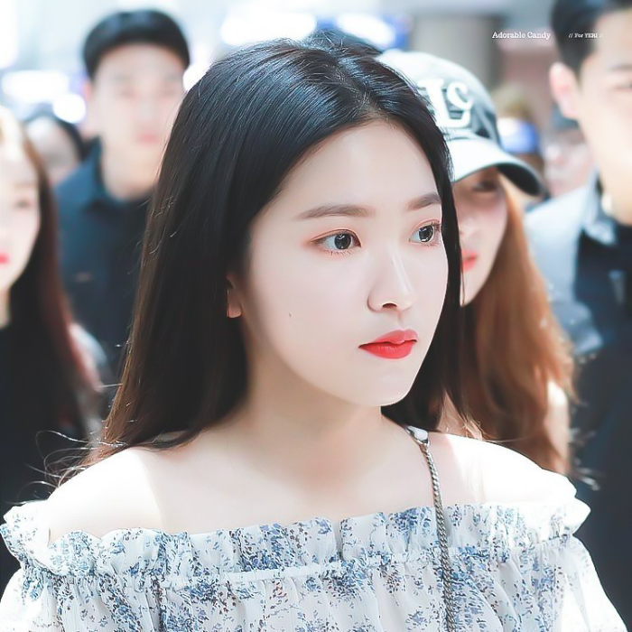 레드벨벳 예리 (김예림) 무보정이미지 : 네이버 블로그