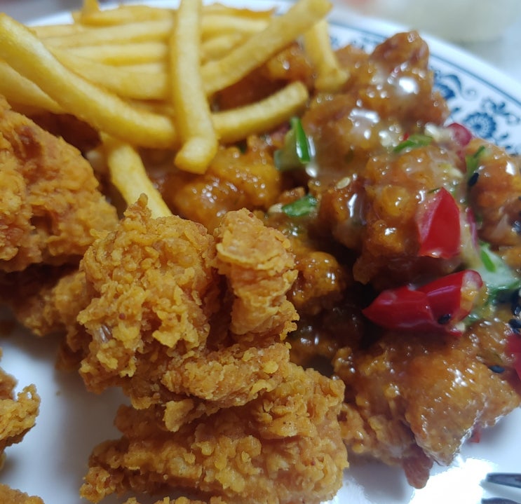 [화정] 자담치킨, 맵슐랭&핫후라이드(순살) : 네이버 블로그