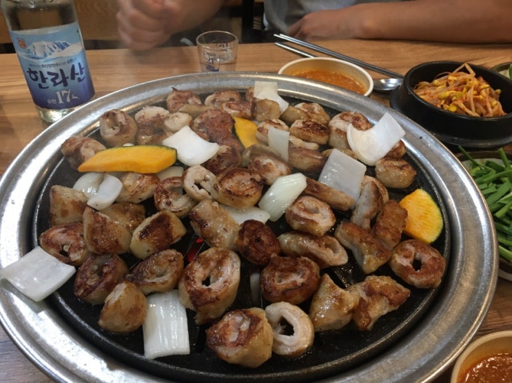 [신제주] 비 오는 날엔 막창구이 한판 호로록 제주 맛집 노형 고향 숯불 막창 : 네이버 블로그