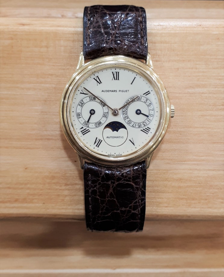 Montre Audemars Piguet 25589 - Cadran Laqué Blanc Avec Index Bâton, Pièce Rare D'occasion