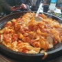 춘천 닭갈비 맛집은 우성닭갈비! (feat. 냄새주의)