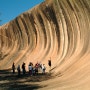 호주 퍼스 웨이브락 투어 - 파도의 형상을 하고 있는 15m 높이 거대 바위