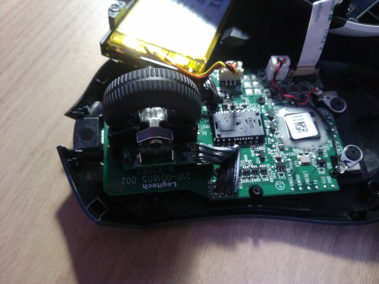로지텍 G703 휠 자가수리했어요. : 네이버 블로그