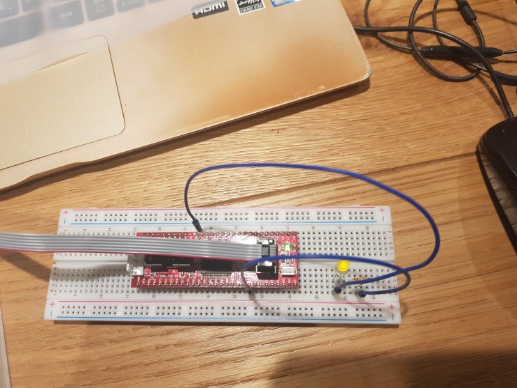 Atmega 128 : Led 1개 켜기 : 네이버 블로그