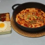 집콕, 집밥, 마켓컬리 홍대미미네 국물떡볶이이랑 추억의 옛날도시락