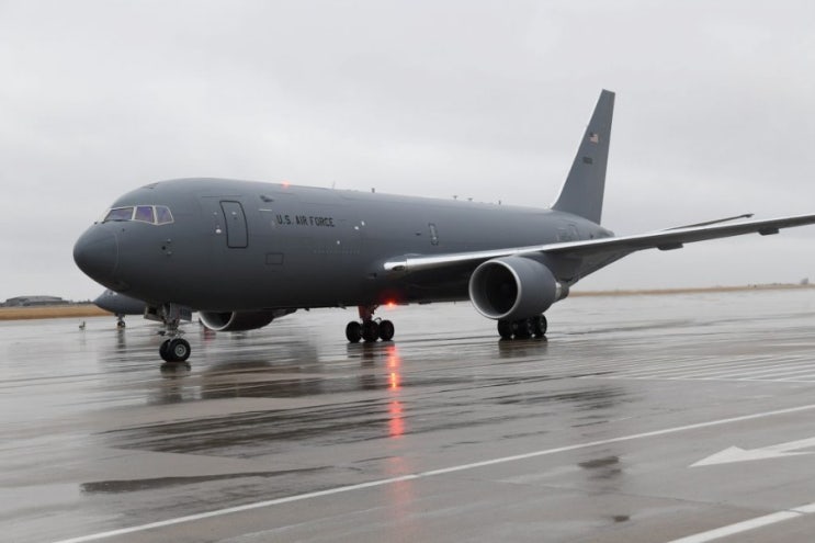 KC-46, RVS 시스템의 치명적 결점으로 배치지연 혼란... : 네이버 블로그