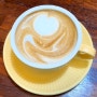 선릉역 분위기도 좋고, 커피 맛도 좋은 나의 최애 카페를 소개해 주세요!