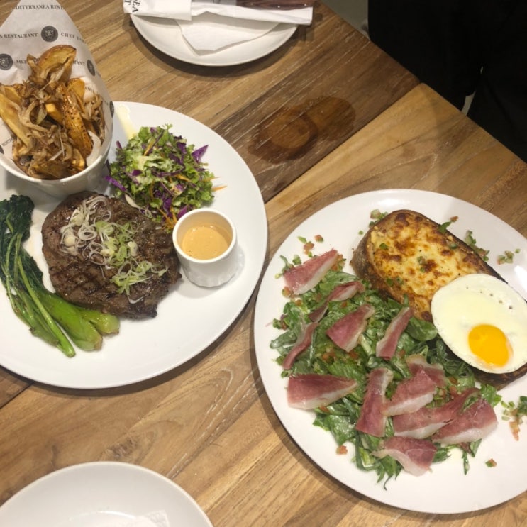 [족자카르타 여행] Day 1 족자카르타 맛집 (Mediterranea Restaurant by Kamil / poka ribs ...