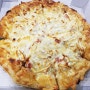 캘거리 피자 Spiros Pizza/이탈리안 센터샵 카놀리니/크로와상