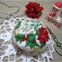 Christmas Biscornu (wreath version) by faby reilly designs	2013. 11. 8.