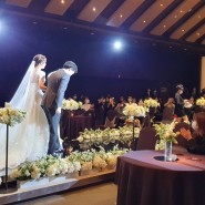 여수 결혼식 에뿌제에서의 두 사람의 행복한 순간