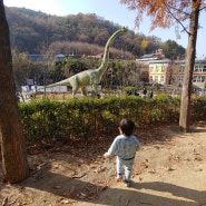 25개월아기와 앞산공룡공원 & 팜테이블 수플레팬케이크