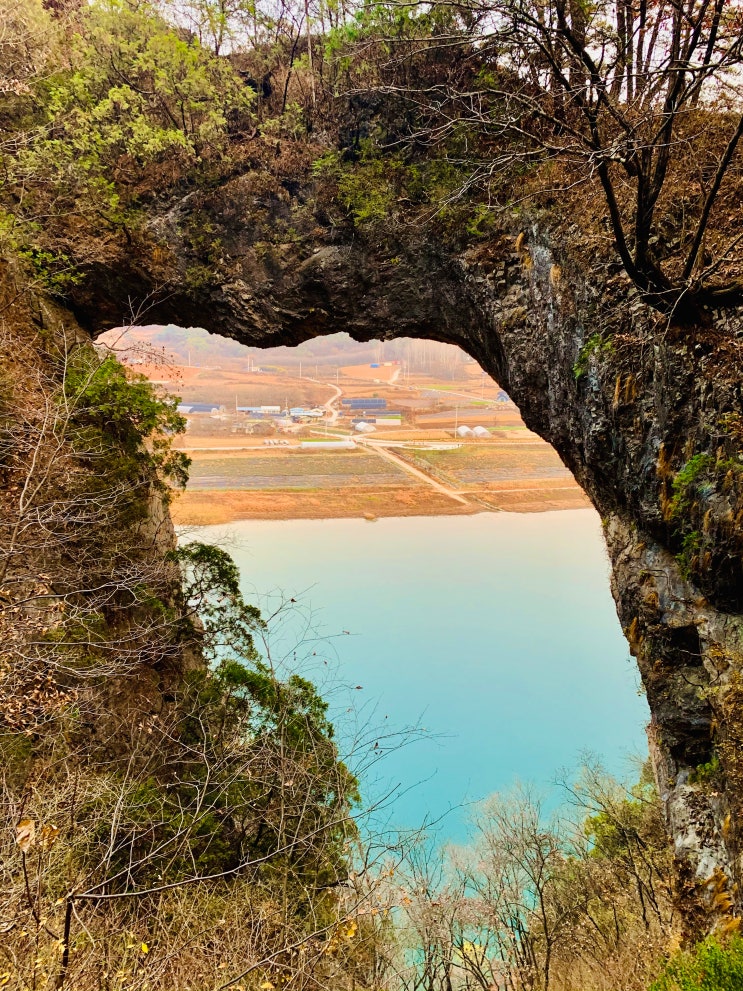 국내여행 ㅣ 단양 1박2일 여행코스 (다원, 만천하스카이워크, 도담삼봉, 석문, 구경시장) : 네이버 블로그