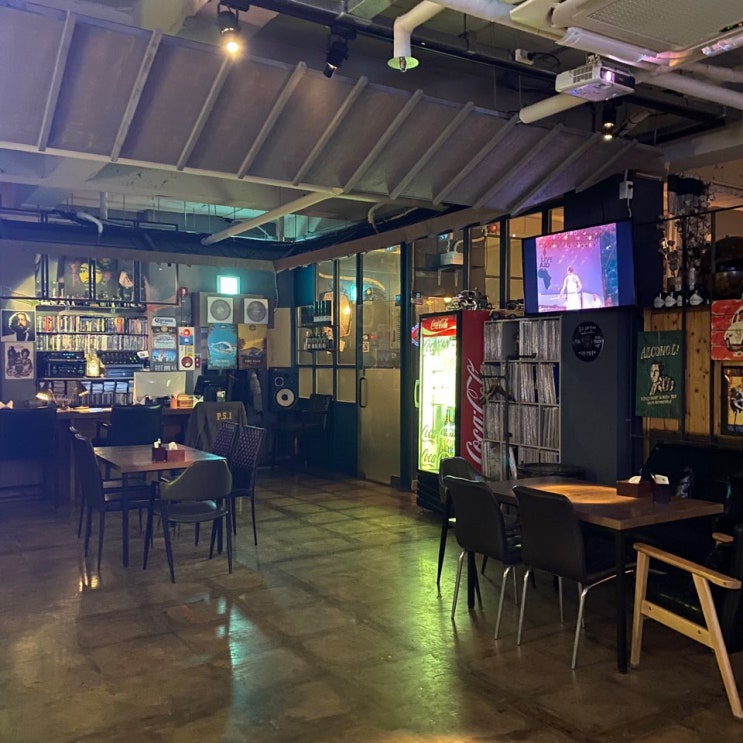 대구 중구 김광석 거리 감성 술집 MTV STAR :) : 네이버 블로그