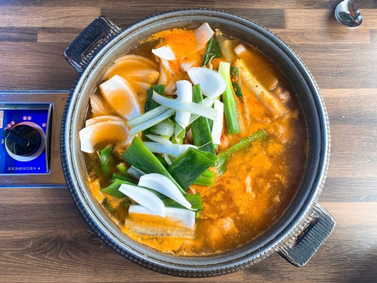 [청주 사천동] 대추나무집 -촌돼지 짜글찌개 맛집! 백종원 3대천왕? : 네이버 블로그