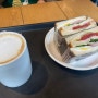 투썸 플레이스 케이크 가격 샌드위치 커피 즐기기