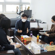 서종길 병원장, 부산대 한의대 학생들과 인터뷰 진행